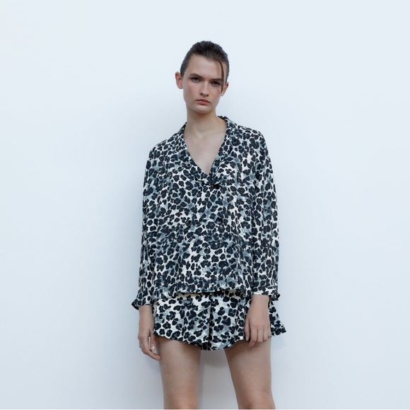 Zara Black & White Cheetah Leopard Print Highwaisted Flowy Skort Size XS - Picture 1 of 10